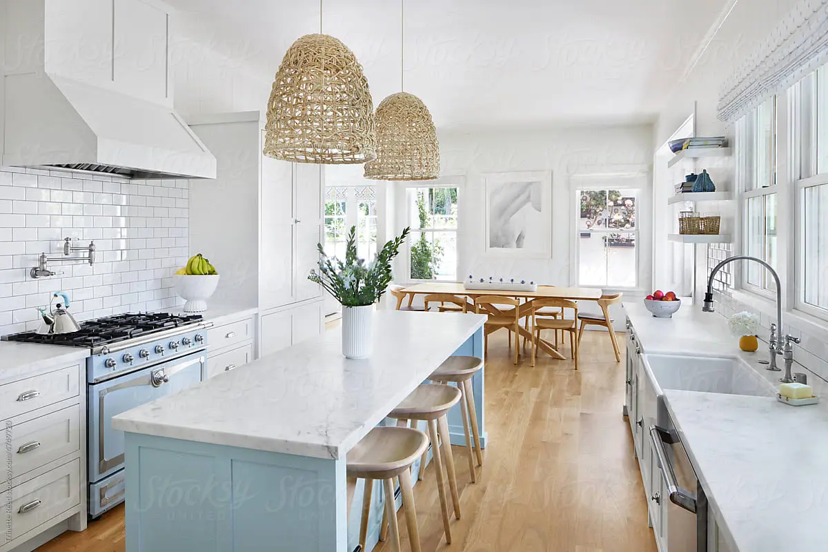 Bright kitchen with dining area
